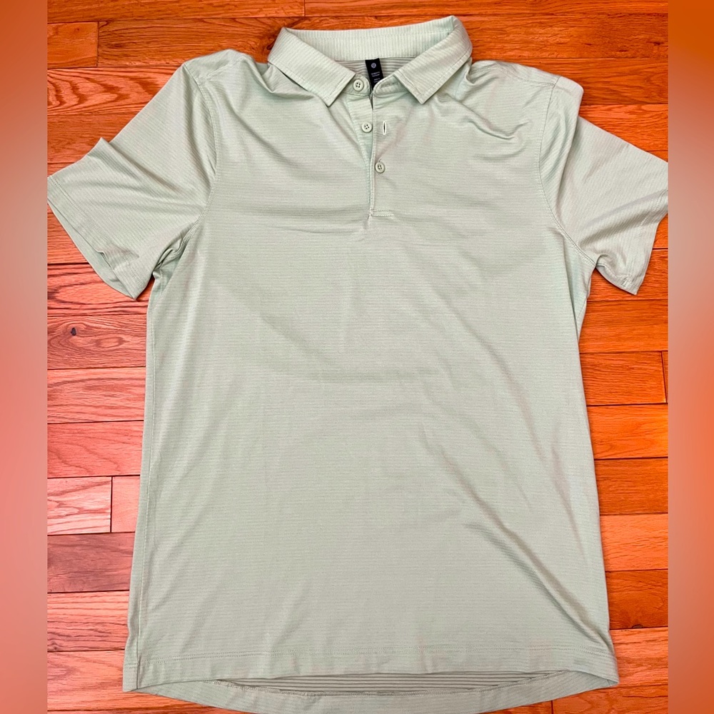 Lululemon Polo size medium.   Excellent used condition.